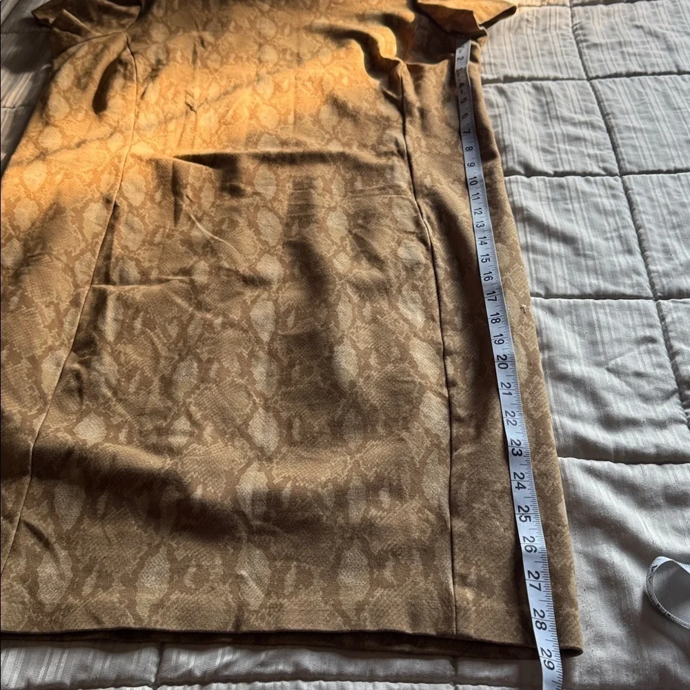 Lauren Ralph Lauren Sz LARGE Tan Snakeskin Print Ponte Shift Stretch Dress - Picture 7 of 10
